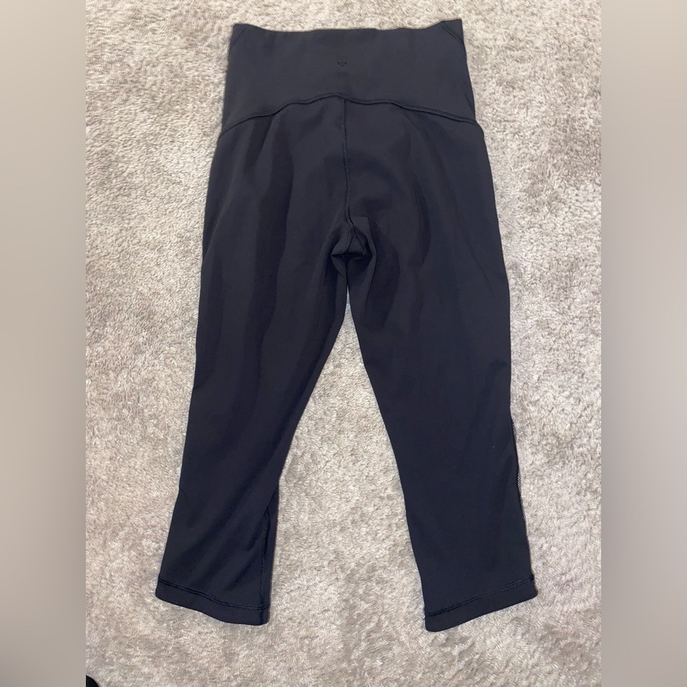 Lululemon high rise crop leggings